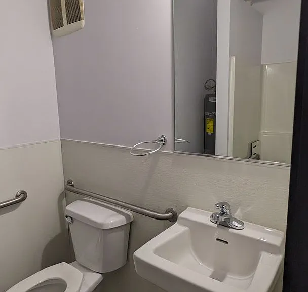 155 Liberty St NE — Photo 9