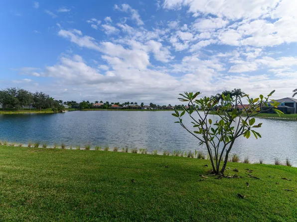 2880 Orange Grove Trl, Naples, FL 34120