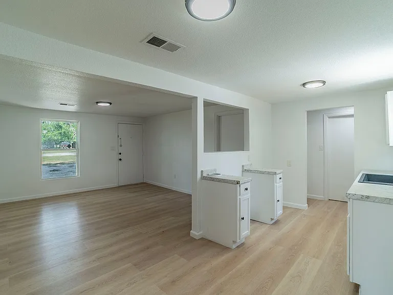 1208 Dan Gould Dr — Photo 6