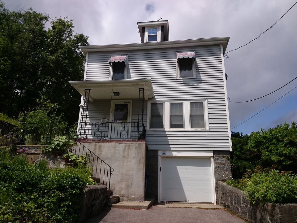 2nd image of 5 Ryder Hill Rd