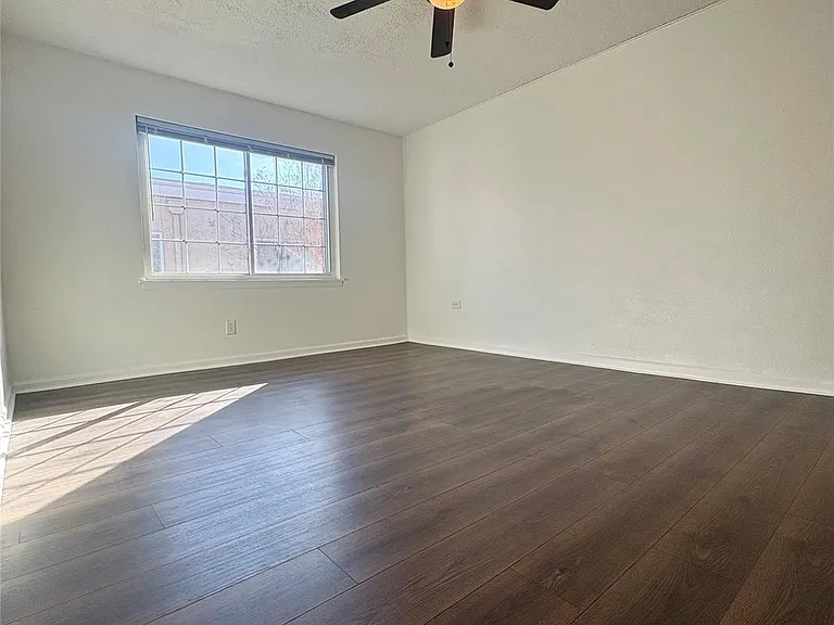 2744 Briarhurst Dr #38 — Photo 12