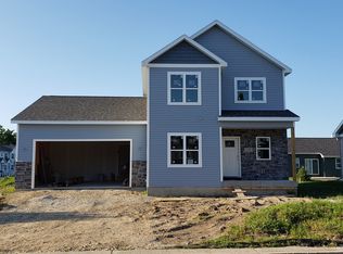 103 Luebke Ln, Oregon, WI 53575