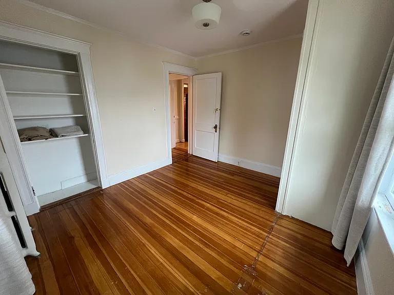 62 Ainsworth St #1 — Photo 12