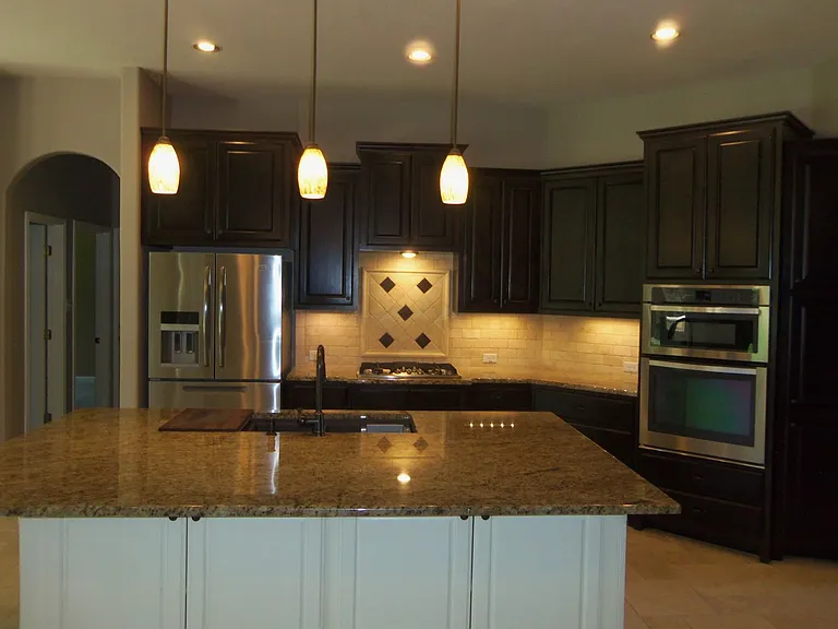 3909 Mitchell Cv — Photo 20