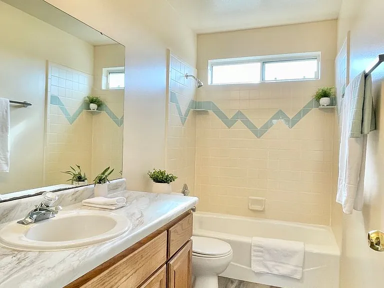 1516 S 4000 W — Photo 16