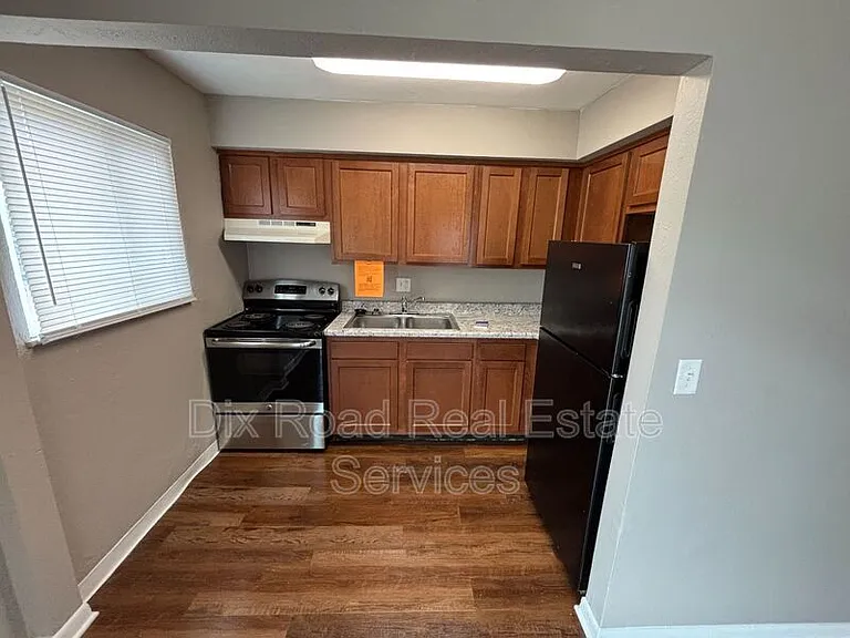 415 Sycamore Rd #D3 — Photo 9