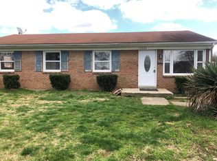 11203 Thunder Dr, Louisville, KY 40272