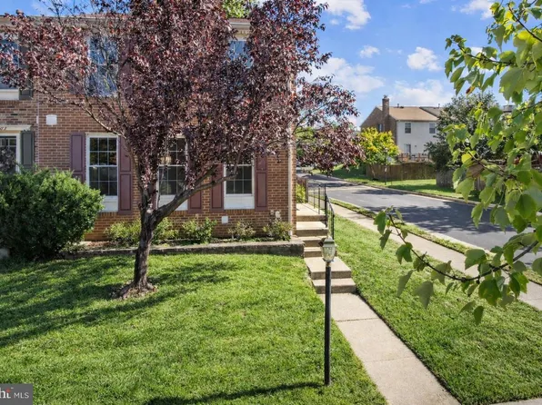 6167 Morning Glory Rd, Alexandria, VA 22310