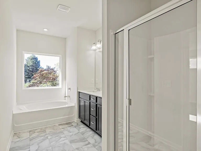 222 Emmett Dr — Photo 27