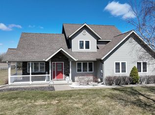 2225 Wheeler Rd, Bay City, MI 48706