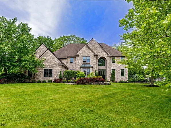 6442 Dorset Ln, Solon, OH 44139