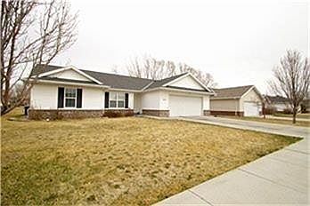 2nd image of 88 La Crosse Dr