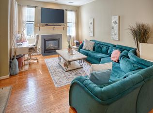 45 Hawk Rise Ln #204, Owings Mills, MD 21117