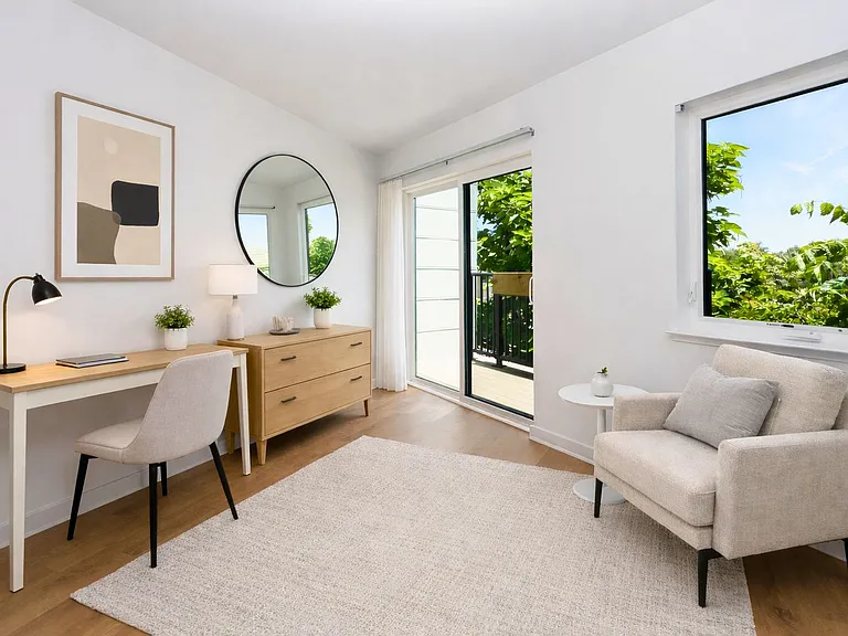 Metro Village Apartments — Photo 8