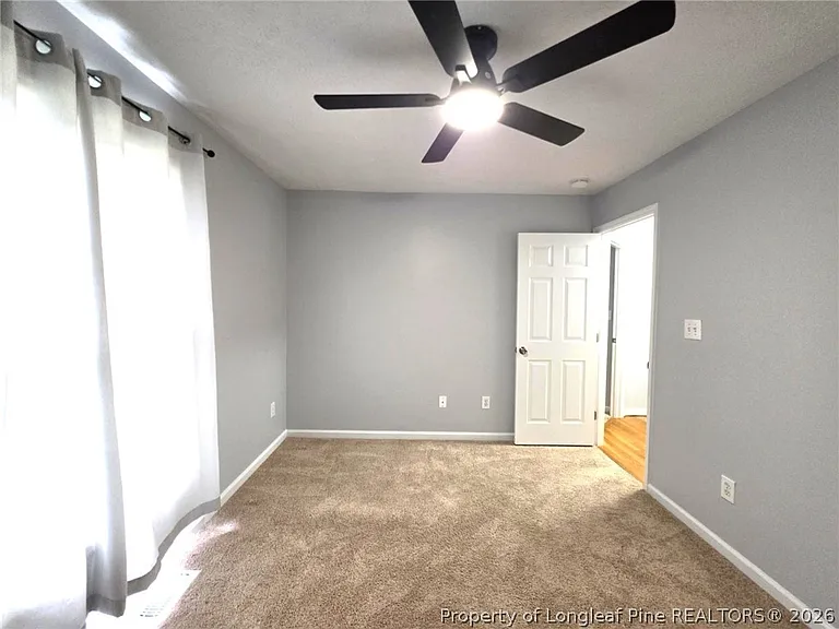 910 Foxhunt Ln — Photo 30