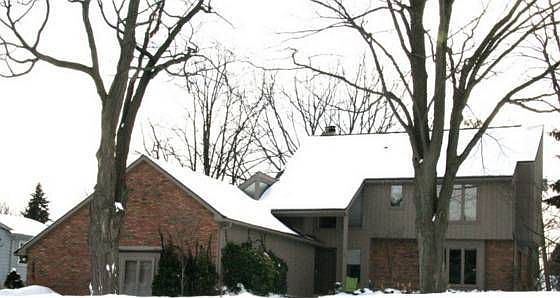 1st image of 264 Woodedge Dr
