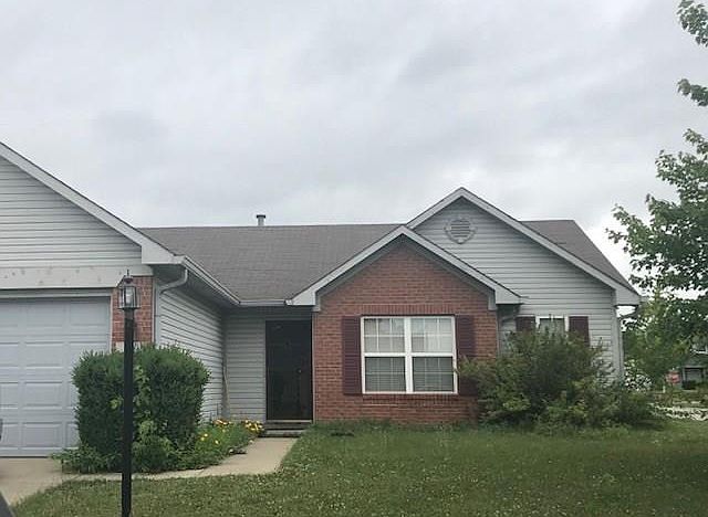 1st image of 5810 Woodcote Dr