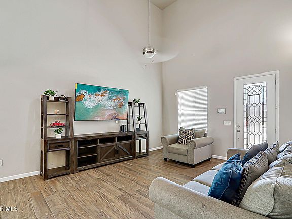 5th image of 6056 Cinnamon Park St