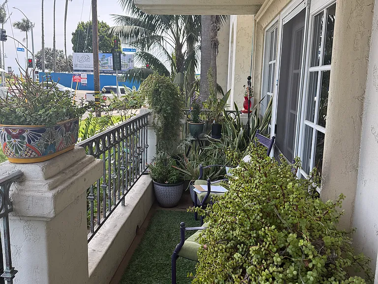 1901 E Ocean Blvd #104 — Photo 36
