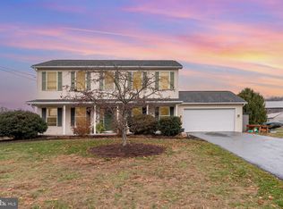 1038 Powells Valley Rd, Halifax, PA 17032