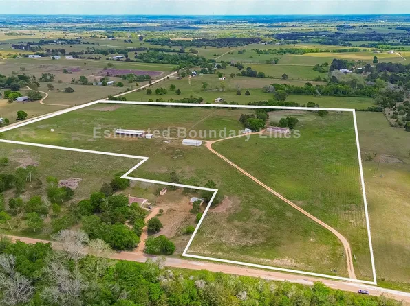 1045 McElroy Ln, New Ulm, TX 78950