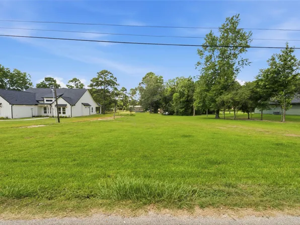 616 County Road 4023, Dayton, TX 77535