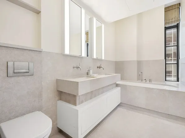 404 Park Avenue South image 8 of 18