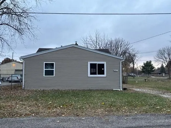 3128 W Humboldt St, Peoria, IL 61605