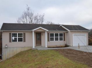 1321 Wisteria Ln, Saint Clair, MO 63077