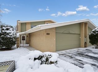 1231 W Nicolet Cir, Appleton, WI 54914