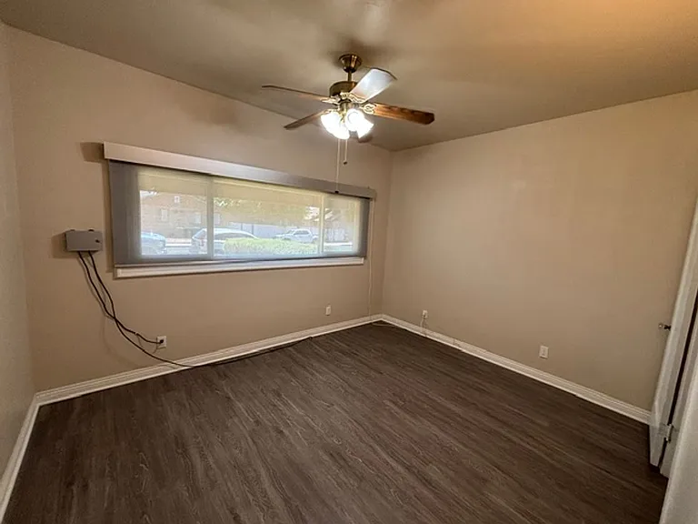 603 Garrett St — Photo 11