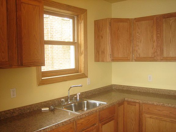 4th image of 4249 N Mozart St APT 1