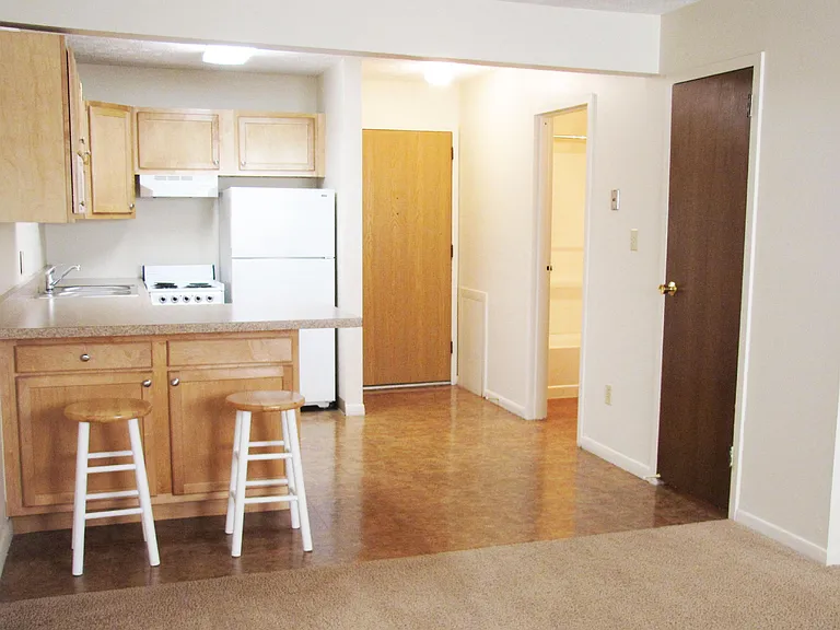 Greenbriar Village apartments — Photo 9