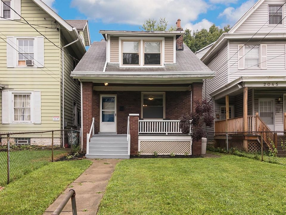 1st image of 2047 Crown Ave