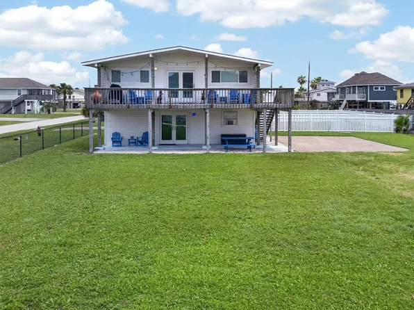 4019 Jackson Dr, Galveston, TX 77554