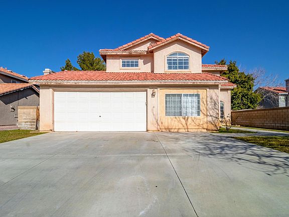 2nd image of 1135 Amorosa Dr