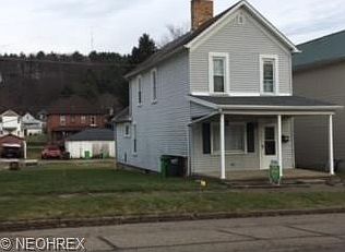 1st image of 632 N 1st St