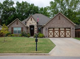 5712 Thomas Rd, Fort Smith, AR 72916