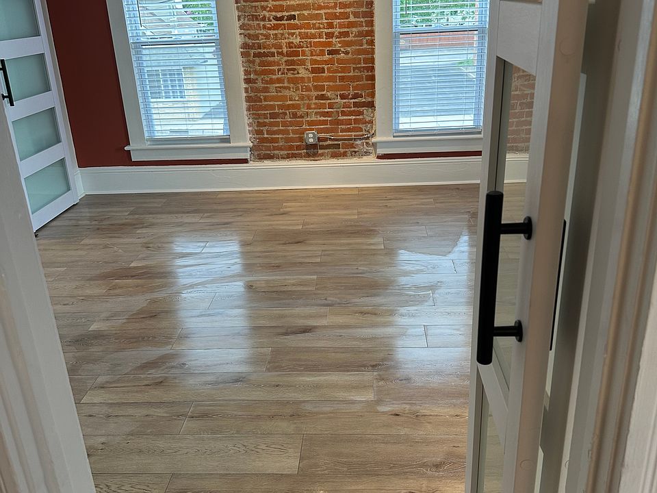 bedroom entry