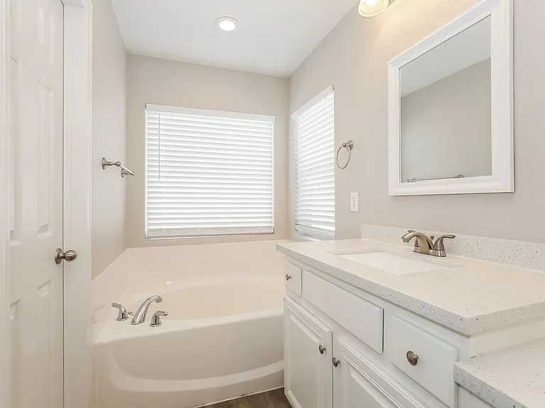 8573 Primula Ct — Photo 12