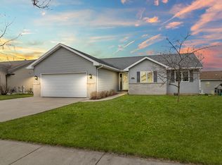 144 S Maple Ln, Whitewater, WI 53190