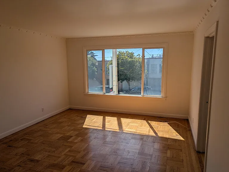 2646 San Jose Ave — Photo 3