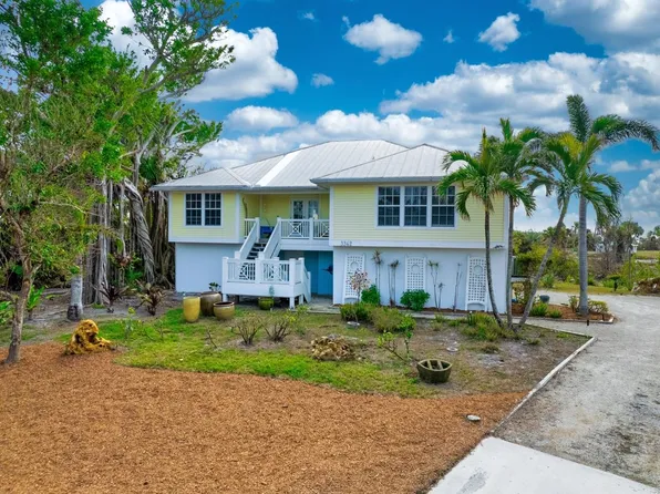 3362 Barra Cir, Sanibel, FL 33957