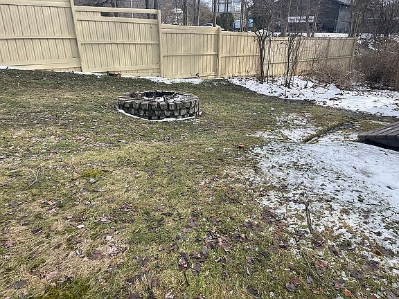 5th image of 10544 Mohawk Rd