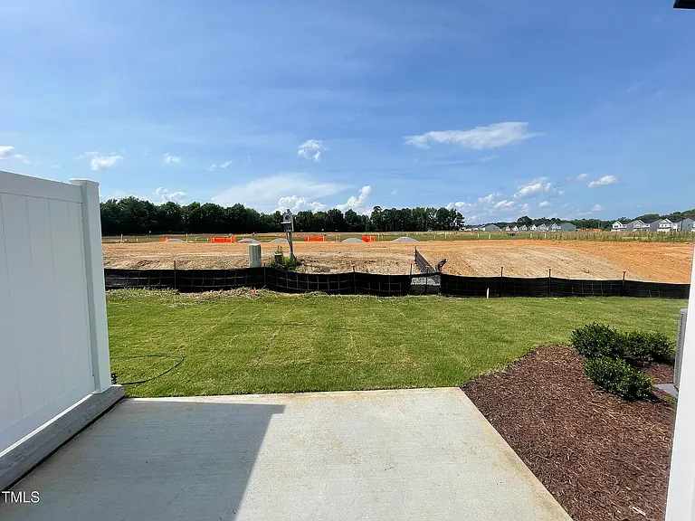 Lily Patch Ln — Photo 12
