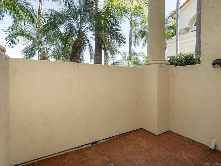 241 S Sierra Ave — Photo 7