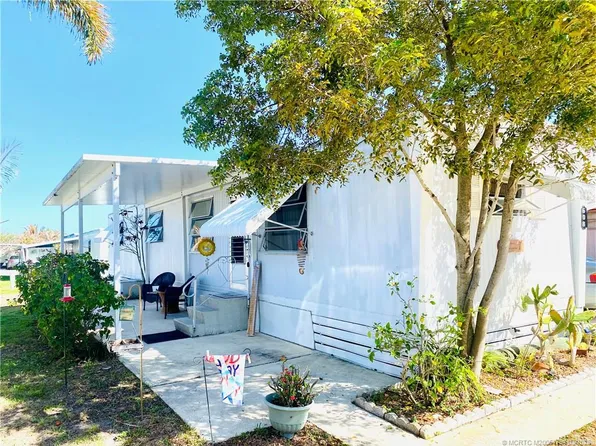 608 NE Garden View Way, Jensen Beach, FL 34957