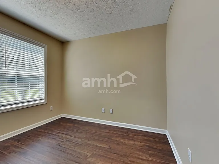 7633 Callow Cove Ln — Photo 18