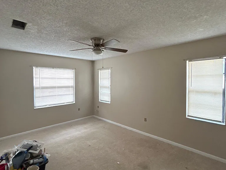 8075 Canterbury St — Photo 4
