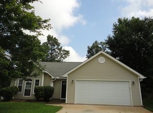 8 Stetson Ct, Mauldin, SC 29662